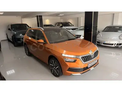 Usado Skoda Kamiq Sport 110 CV (80 kW) 2023 Naranja SUV