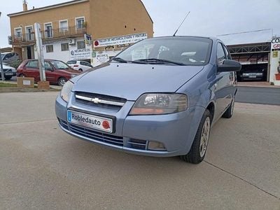 Usado Chevrolet Kalos SE 72 CV (52 kW) 2007 Azul Berlina