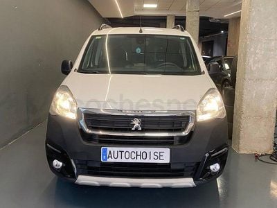 Usado Peugeot Partner Tepee Outdoor 120 CV (88 kW) 2018 Blanco Monovolumen