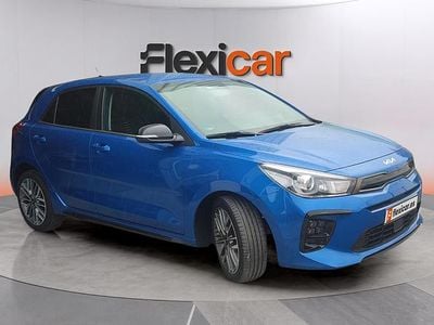 Usado Kia Rio GT-Line 84 CV (61 kW) 2023 Azul Berlina