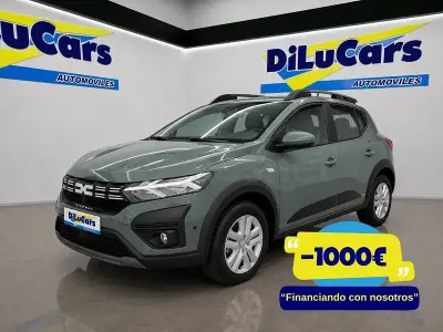Usado Dacia Sandero Expression 91 CV (66 kW) 2024 Verde Berlina