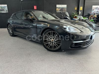 Porsche Panamera 4