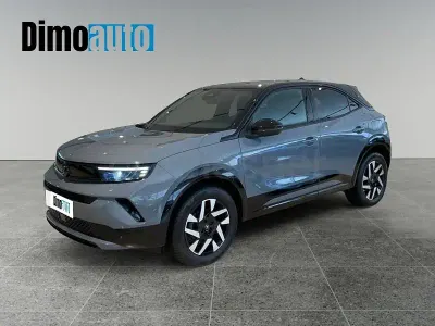 Usado Opel Mokka 136 CV (100 kW) 2025 Gris / plata SUV