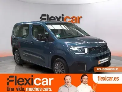 Käytetty Citroën Berlingo 102 HP (75 kW) 2025 Vihreä Tila-auto