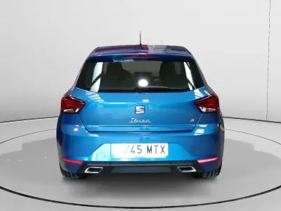 Käytetty Seat Ibiza FR 115 HP (84 kW) 2024 Sininen Viistoperä