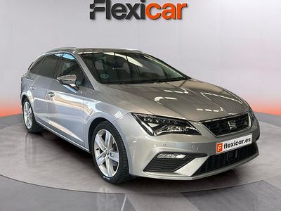 Usado Seat Leon ST FR 150 CV (110 kW) 2019 Gris Familiar