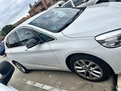 Usado BMW 218 Advantage 150 HP (110 kW) 2016 Branco Carrinha