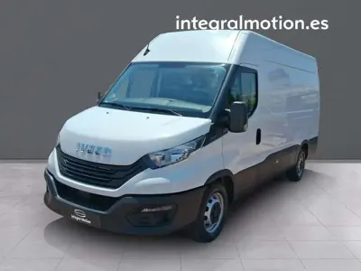 Usado Iveco Daily 2024 Blanco Van