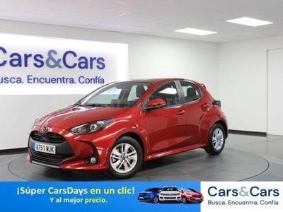 Usado Mazda 2 116 CV (85 kW) 2023 Rojo Utilitario