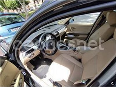 Usado BMW 320 163 CV (119 kW) 2005 Azul Familiar