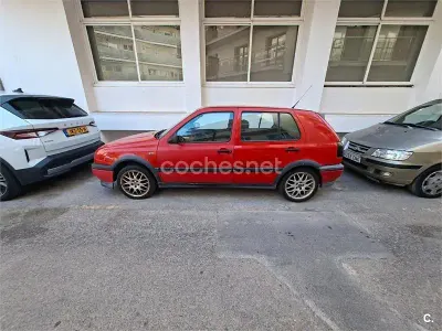 Usado VW Golf III GTI 115 CV (84 kW) 1996 Rojo Berlina