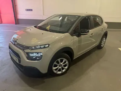 Usado Citroën C3 Feel 99 CV (72 kW) 2021 Gris Utilitario