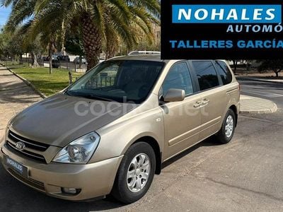Usado Kia Carnival EX 185 CV (136 kW) 2006 Amarillo Monovolumen