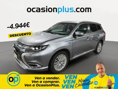 Usado Mitsubishi Outlander P-HEV 224 CV (164 kW) 2019 Gris SUV