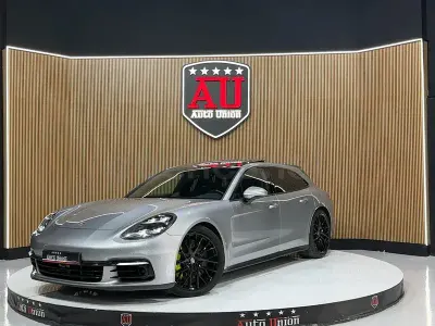 Occasion Porsche Panamera Sport Turismo 462 PK (339 kW) 2018 Grijs Stationwagen