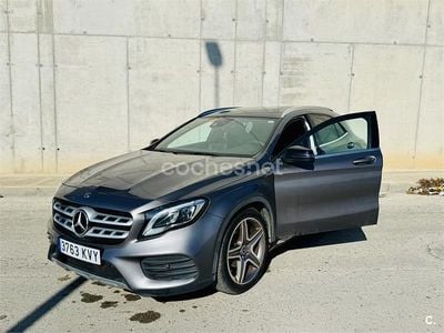 Usado Mercedes GLA200 136 CV (100 kW) 2019 Gris / plata SUV