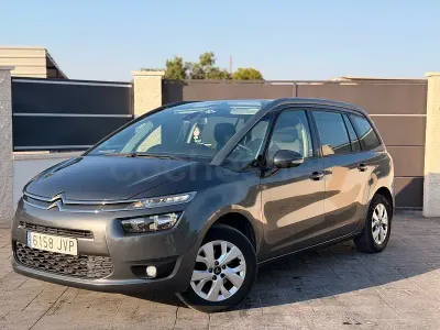 Usado Citroën C4 Picasso PureTech 130 CV (95 kW) 2016 Gris / plata Monovolumen