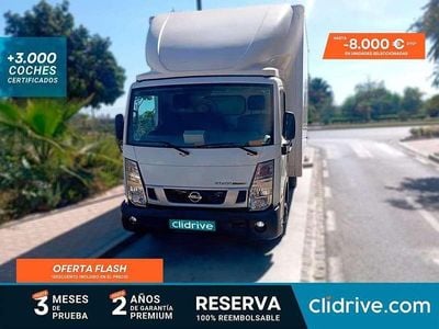 Usado Nissan Cabstar 136 HP (100 kW) 2016 Branco Pickup