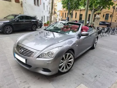 Usado Infiniti G37 Premium 320 CV (235 kW) 2009 Gris Coupe