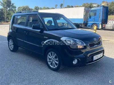 Usado Kia Soul 128 CV (94 kW) 2012 Negro SUV