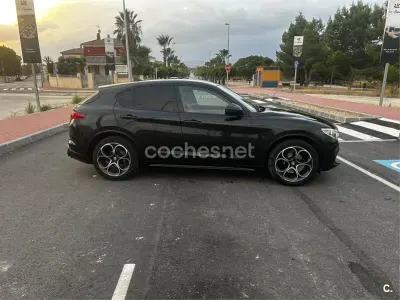 Usado Alfa Romeo Stelvio Ti 210 CV (154 kW) 2021 Negro SUV