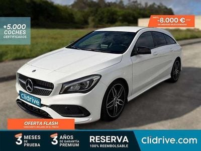 Usado Mercedes CLA220 Shooting Brake 177 CV (130 kW) 2018 Blanco Familiar
