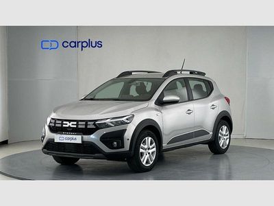 Usado Dacia Sandero Expression 91 CV (66 kW) 2024 Gris luna (metalizado) Utilitario