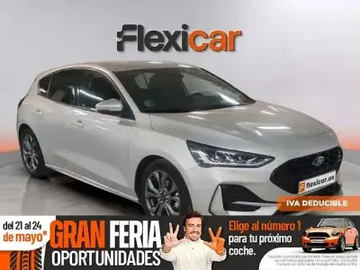 Usado Ford Focus ST-Line 155 CV (114 kW) 2024 Gris