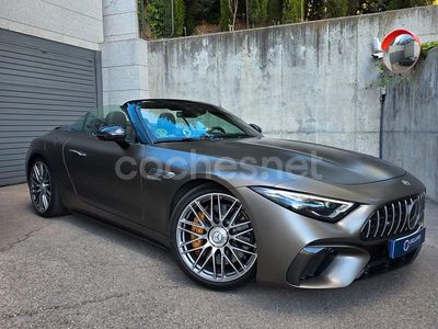 Usado Mercedes SL63 AMG AMG 585 CV (430 kW) 2022 Gris / plata Descapotable