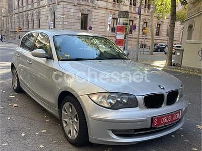 Gris / plata Usado 2009 BMW 116 Utilitario | 5960 € (Buen precio)