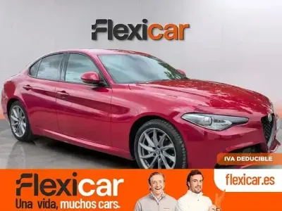 Usado Alfa Romeo Giulia Sprint Sprint 190 CV (139 kW) 2022 Rojo Coupe