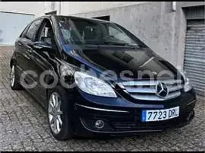 Usado Mercedes B180