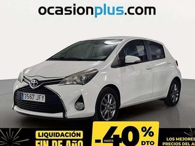 Blanco Usado 2015 Toyota Yaris Active Utilitario | 11.490 € (Precio justo)