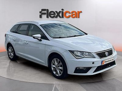 Usado Seat Leon Style 116 CV (85 kW) 2019 Blanco Berlina