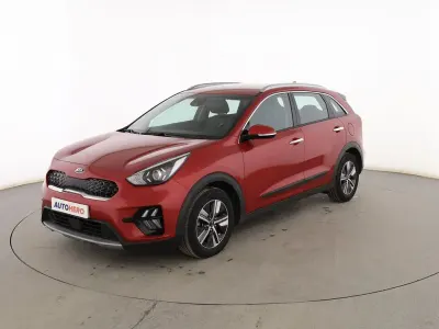 Usado Kia Niro 141 CV (103 kW) 2020 Rojo SUV