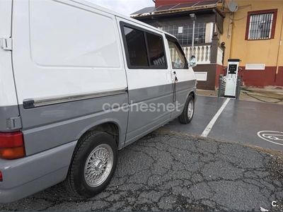 Usado VW Transporter 68 CV (50 kW) 2002 Gris / plata Van
