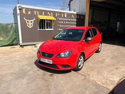 Usado Seat Ibiza Reference 85 CV (62 kW) 2012 Rojo Berlina