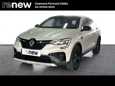 Usado Renault Arkana RS Line 140 CV (102 kW) 2023 Blanco SUV