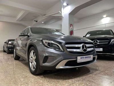 Mercedes GLA220