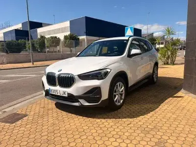 Używany BMW X1 Comfort Edition 116 KM (85 kW) 2020 Biały SUV