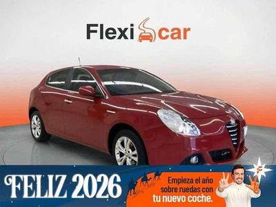 Amarillo Usado 2015 Alfa Romeo Giulietta Distinctive Utilitario | 9590 € (Precio justo)