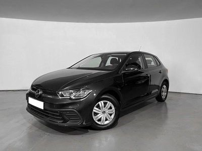 Negro profundo efecto perla Usado 2022 VW Polo Trendline | 16.490 € (Un poco caro)