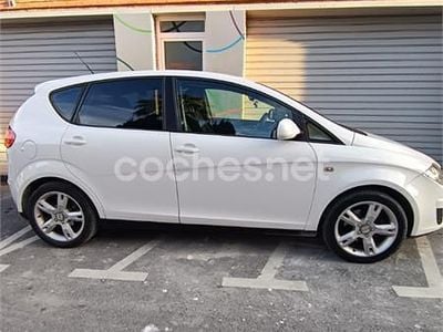 Blanco Usado 2010 Seat Altea Style Monovolumen | 4800 € (Precio justo)