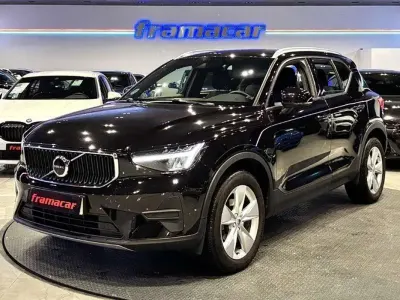 Usado Volvo XC40 Core 129 CV (94 kW) 2024 Negro SUV