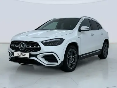 Usado Mercedes GLA250 218 CV (160 kW) 2025 Blanco SUV