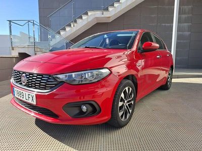 Usado Fiat Tipo Mirror 95 CV (69 kW) 2020 Granate Berlina