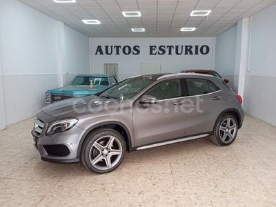 Mercedes GLA220