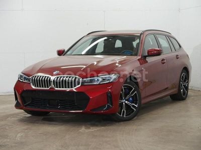 Blanco Usado 2023 BMW 330e Comfort Edition Familiar | 48.890 €