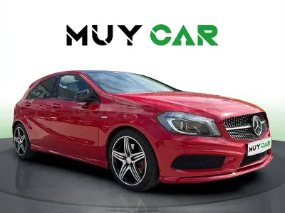 Usado Mercedes A250 AMG line 211 CV (155 kW) 2014 Rojo Berlina
