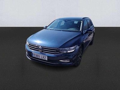 Usado VW Passat Executive 122 CV (89 kW) 2021 Azul Familiar
